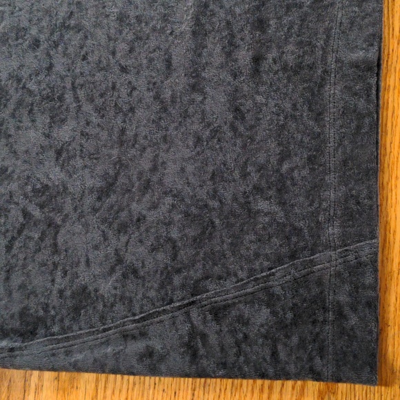 We The Free Milan Gray Crushed Velvet Top Size Medium - Picture 6 of 9